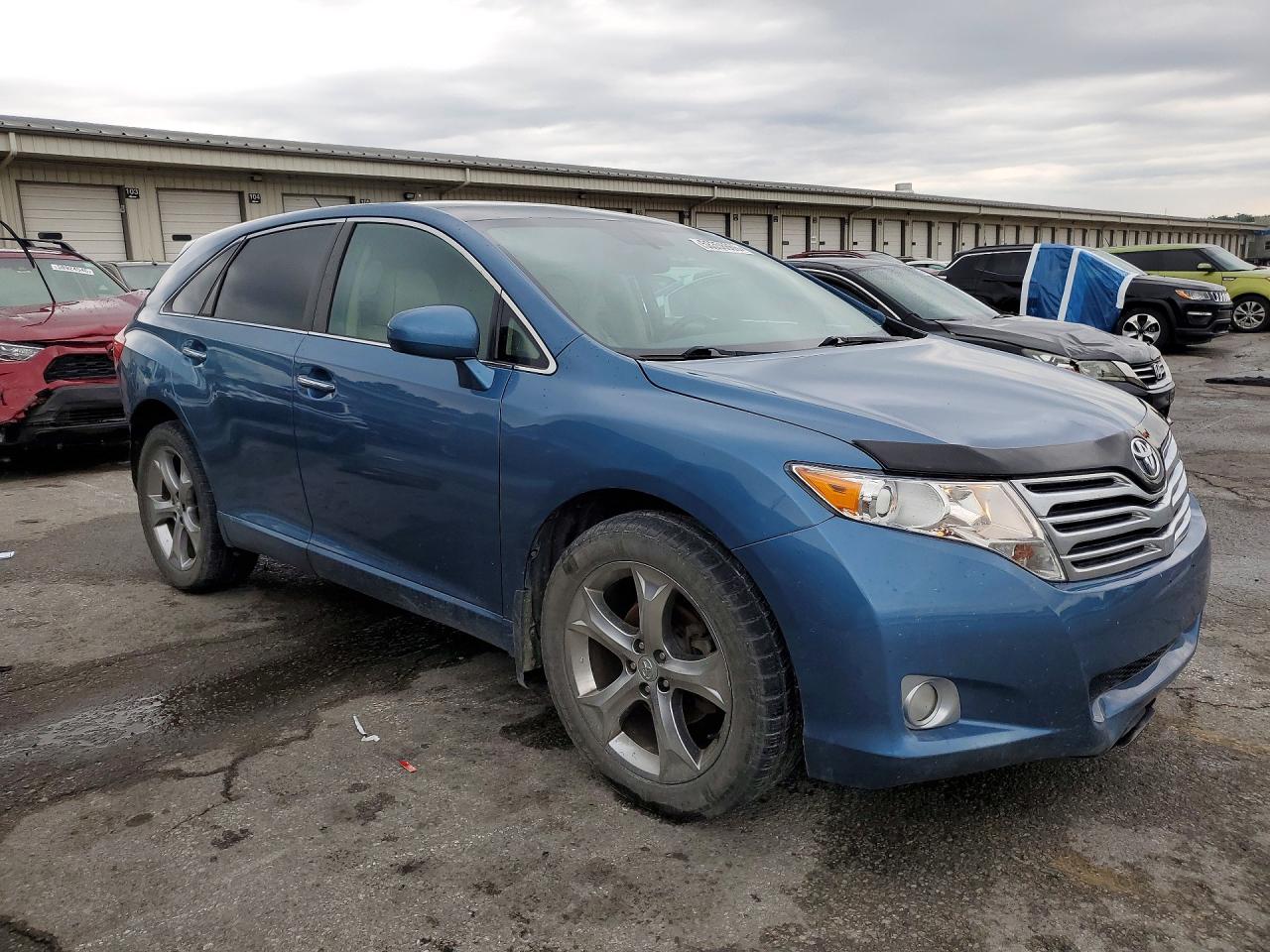2010 TOYOTA VENZA