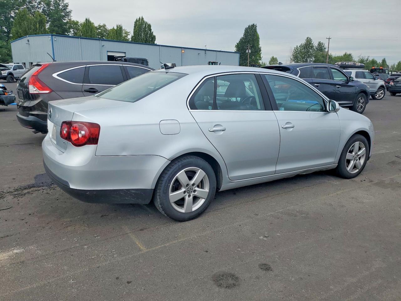 2009 VOLKSWAGEN JETTA
