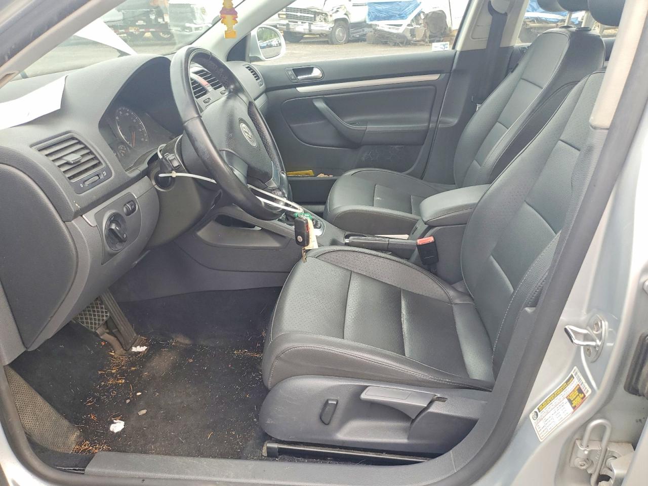 2009 VOLKSWAGEN JETTA