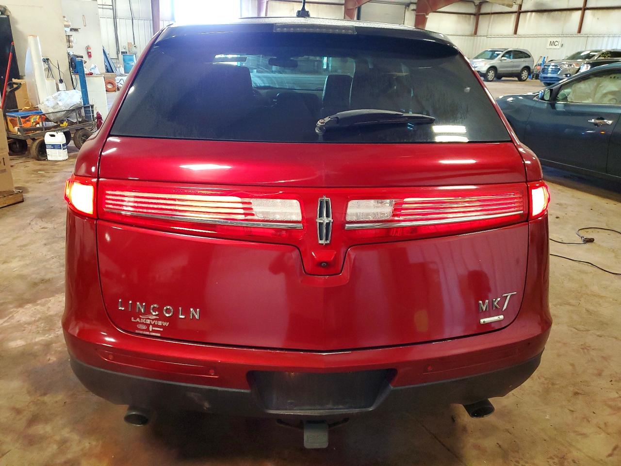 2015 LINCOLN MKT