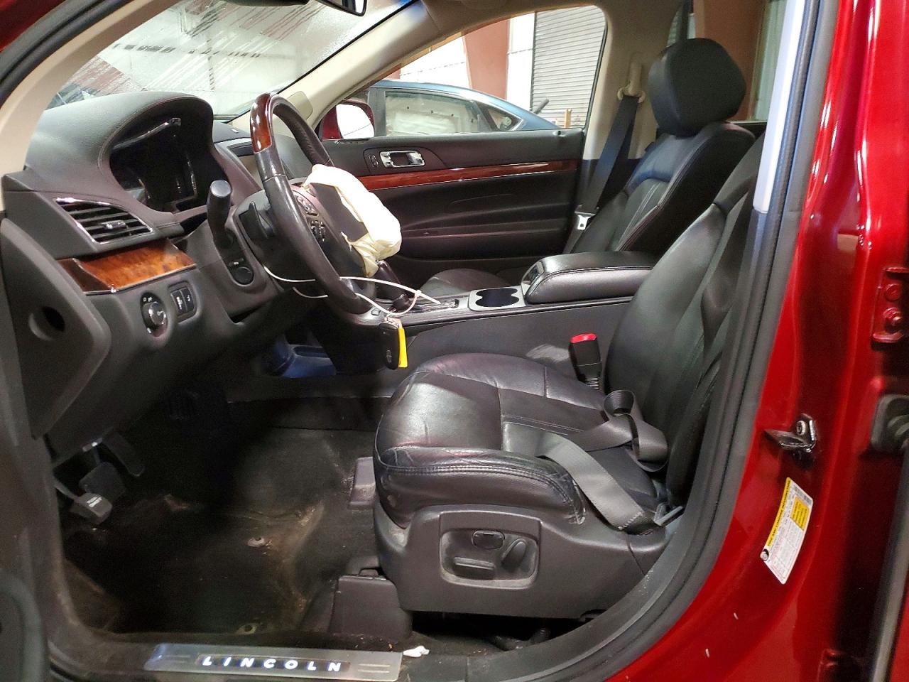 2015 LINCOLN MKT