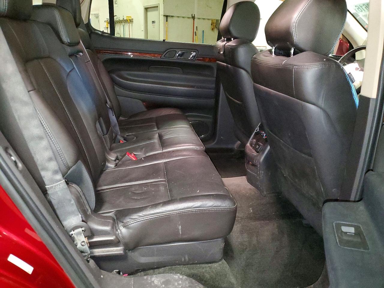 2015 LINCOLN MKT