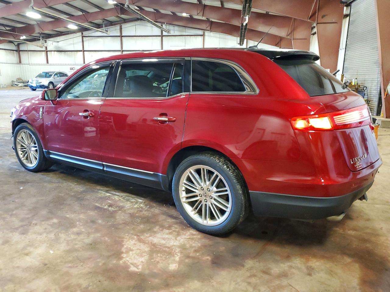 2015 LINCOLN MKT