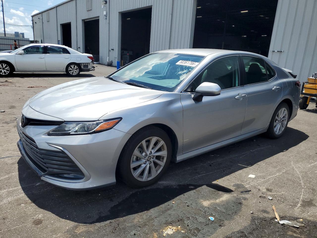 2023 TOYOTA CAMRY