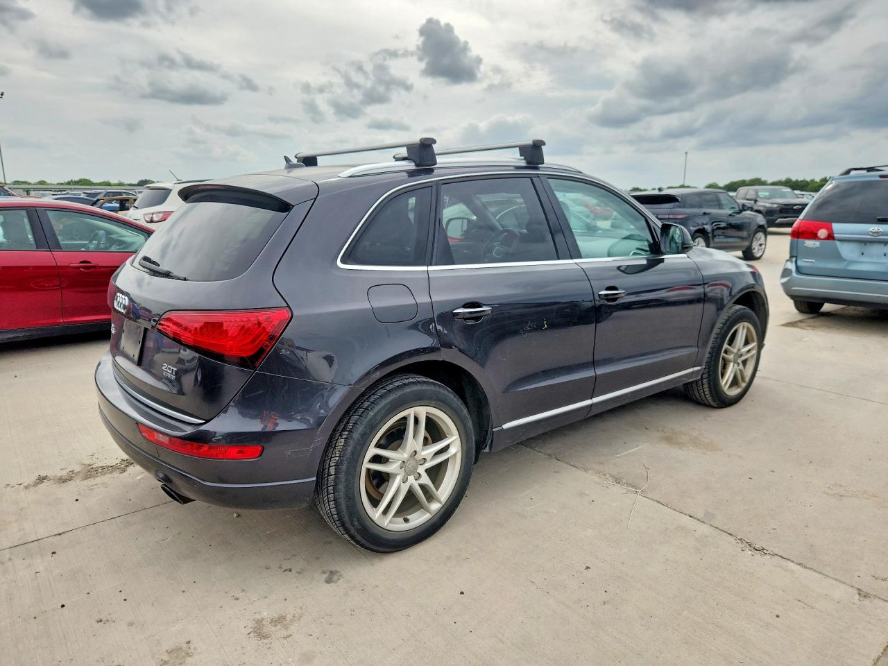 2016 AUDI Q5