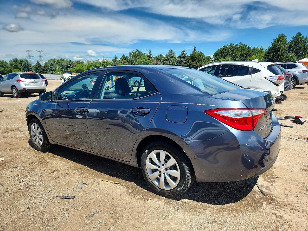 2015 TOYOTA COROLLA