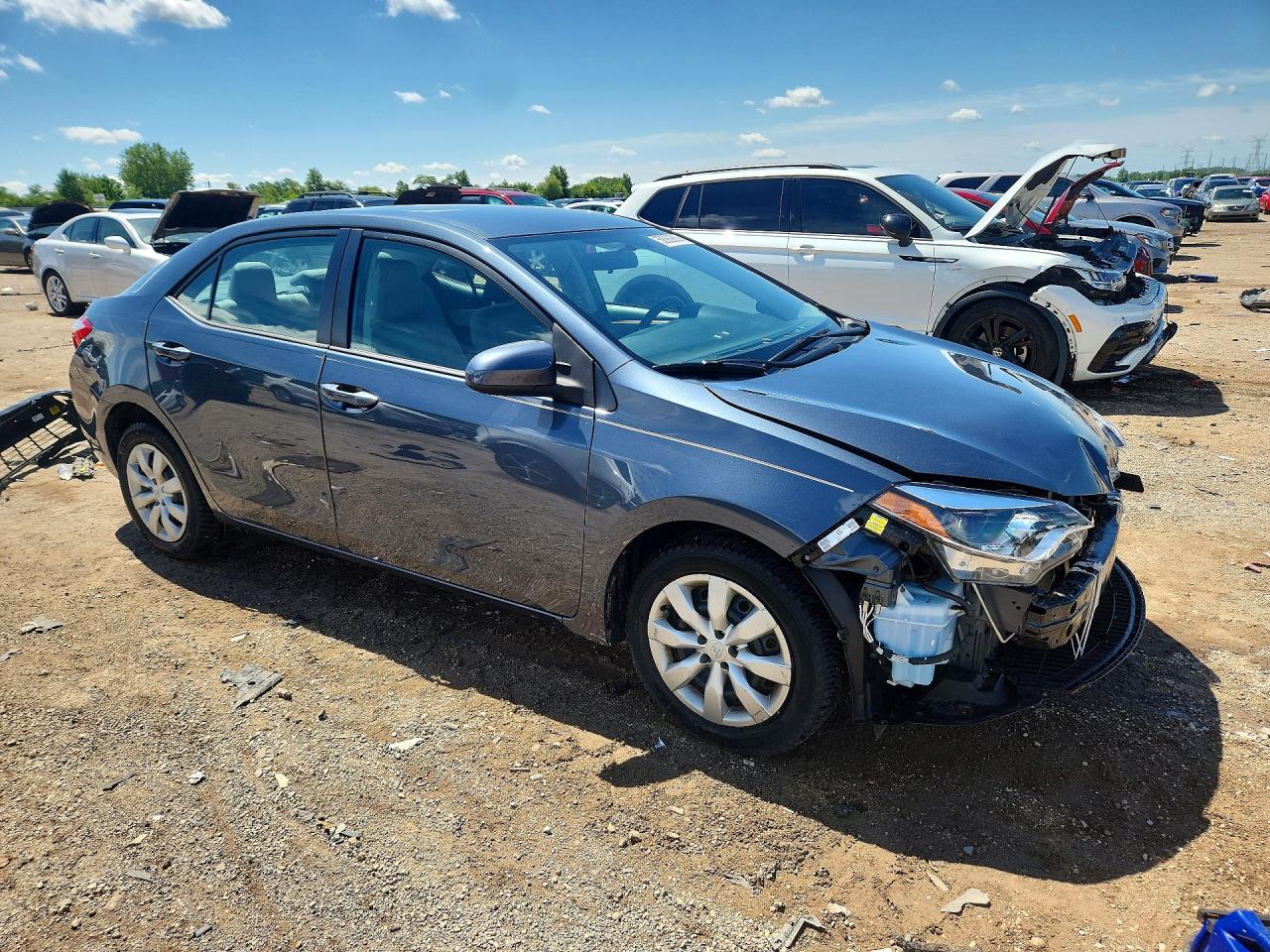 2015 TOYOTA COROLLA