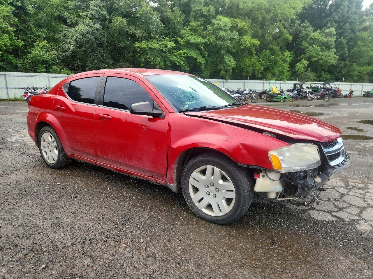 2013 DODGE AVENGER