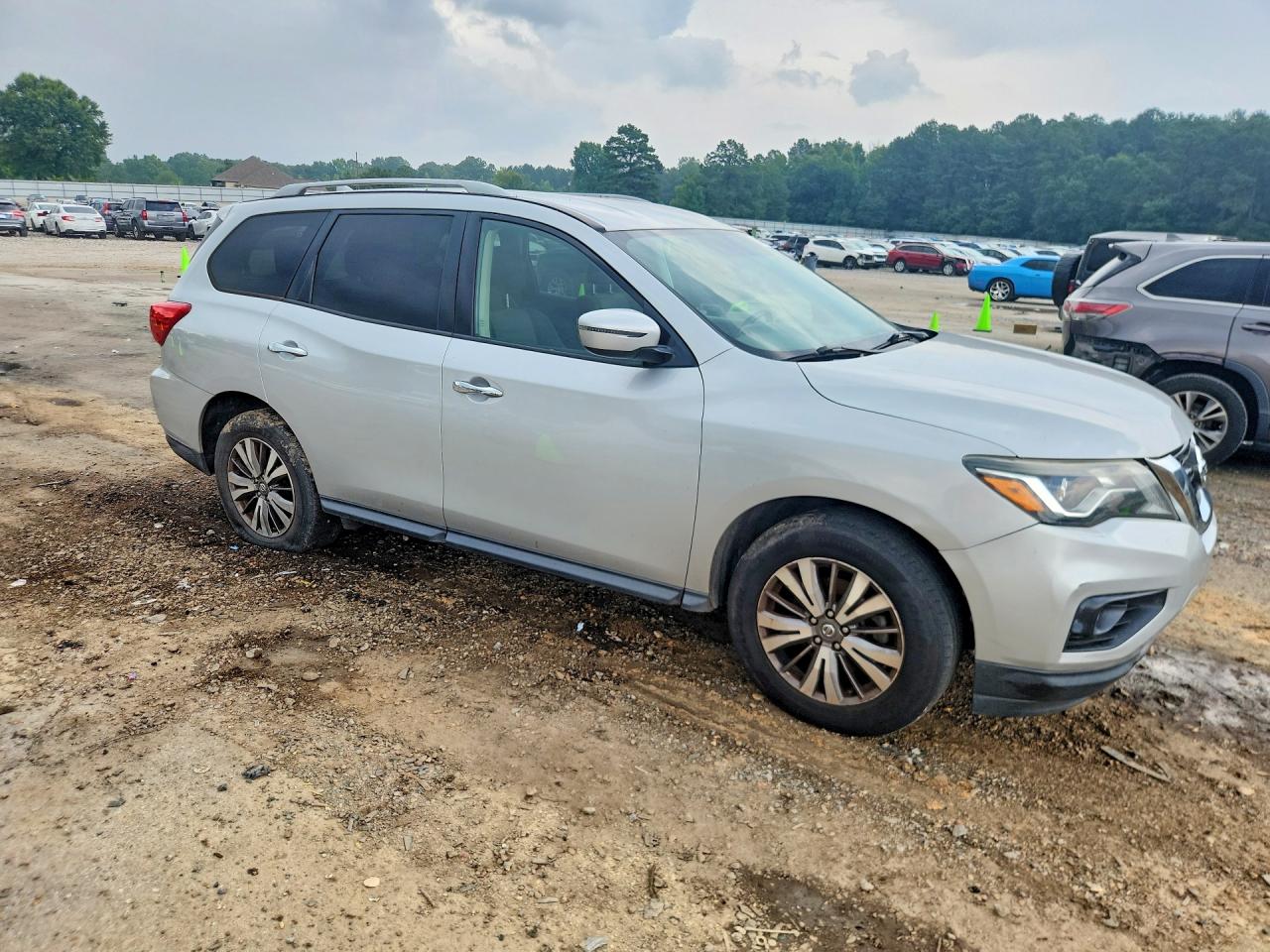 2020 NISSAN PATHFINDER