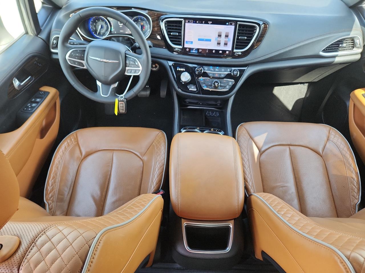 2022 CHRYSLER PACIFICA
