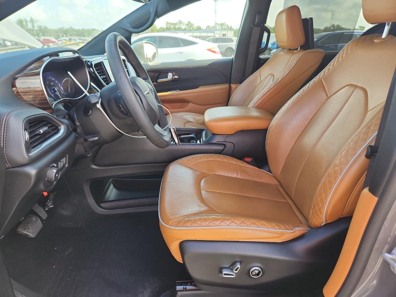2022 CHRYSLER PACIFICA