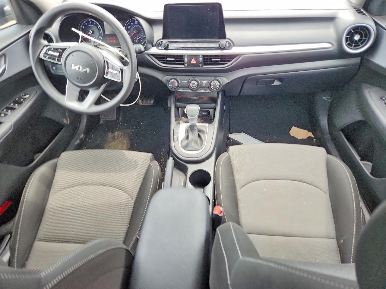 2023 KIA FORTE