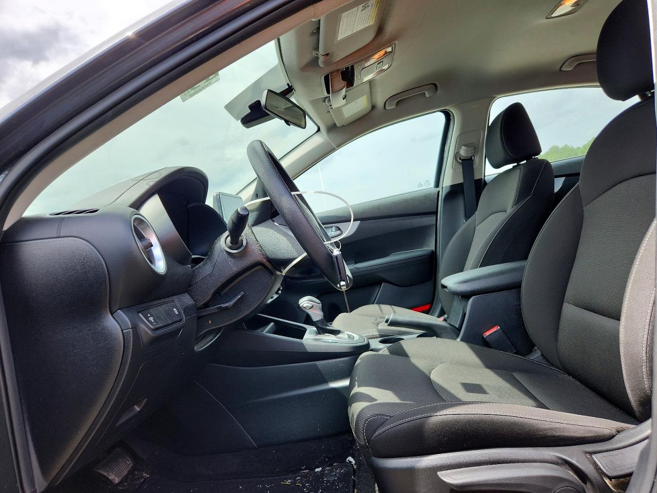 2023 KIA FORTE