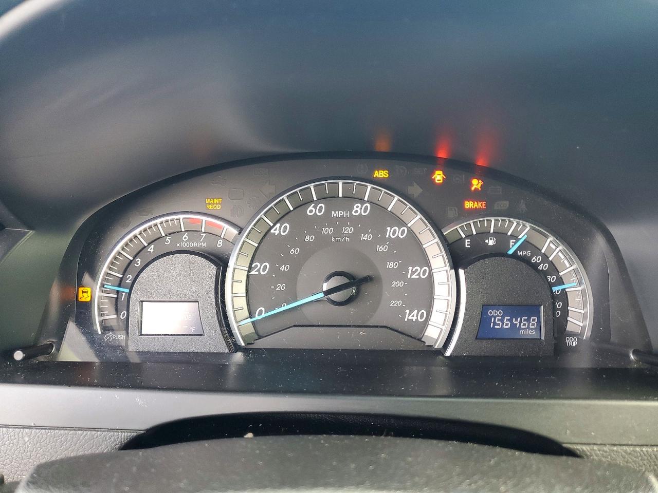 2014 TOYOTA CAMRY
