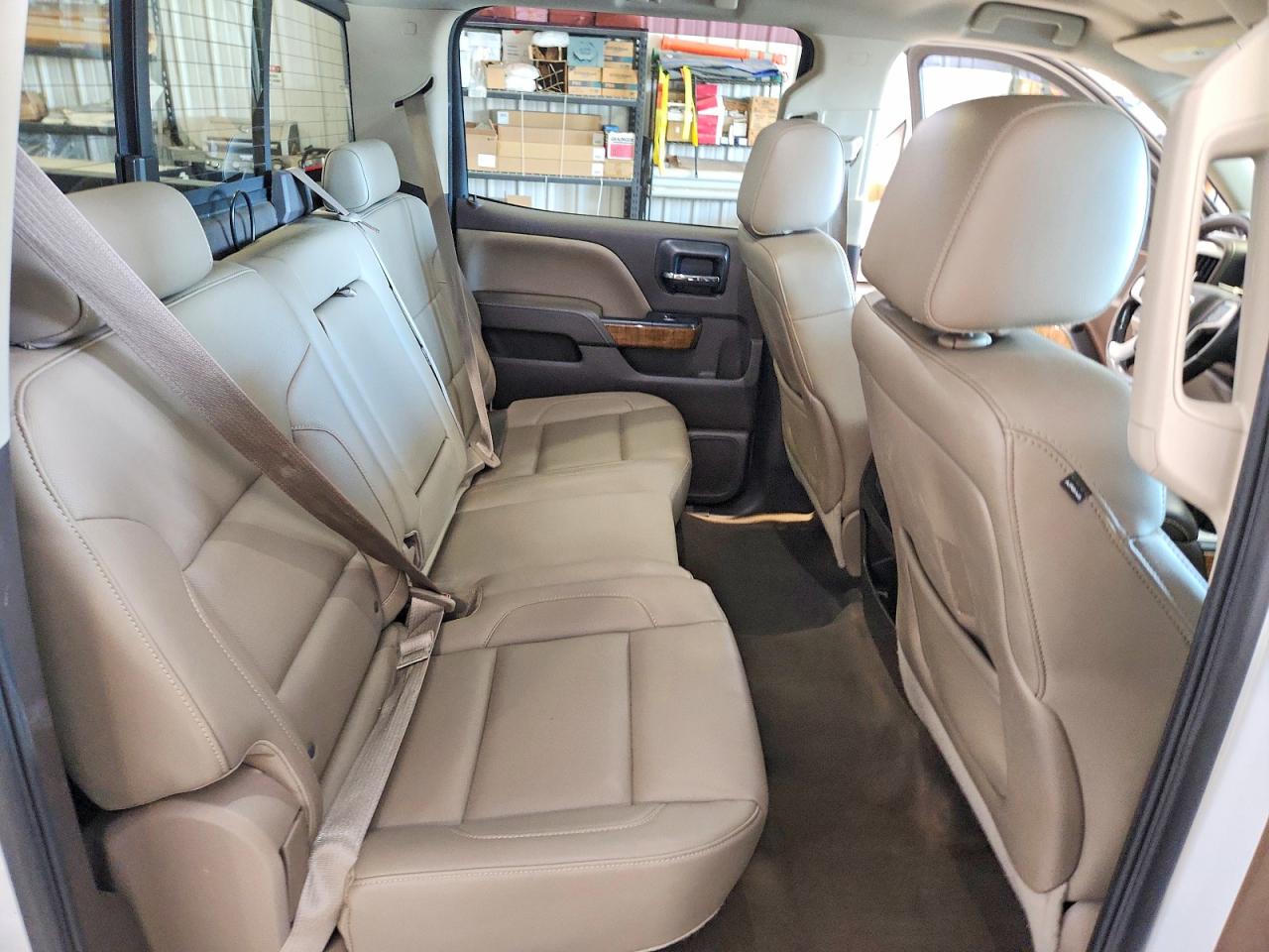 2015 GMC SIERA15004