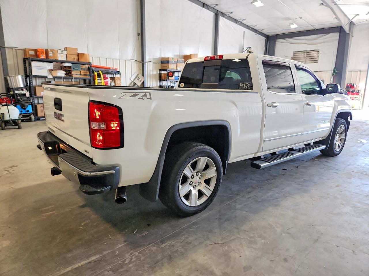2015 GMC SIERA15004