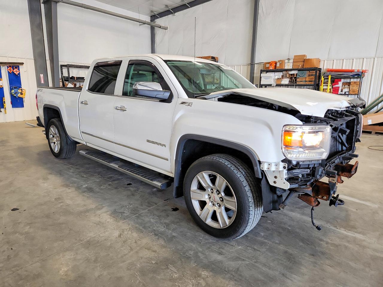 2015 GMC SIERA15004