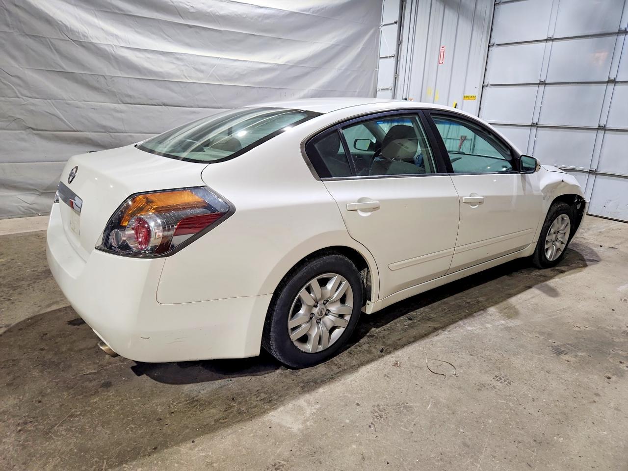 2010 NISSAN ALTIMA