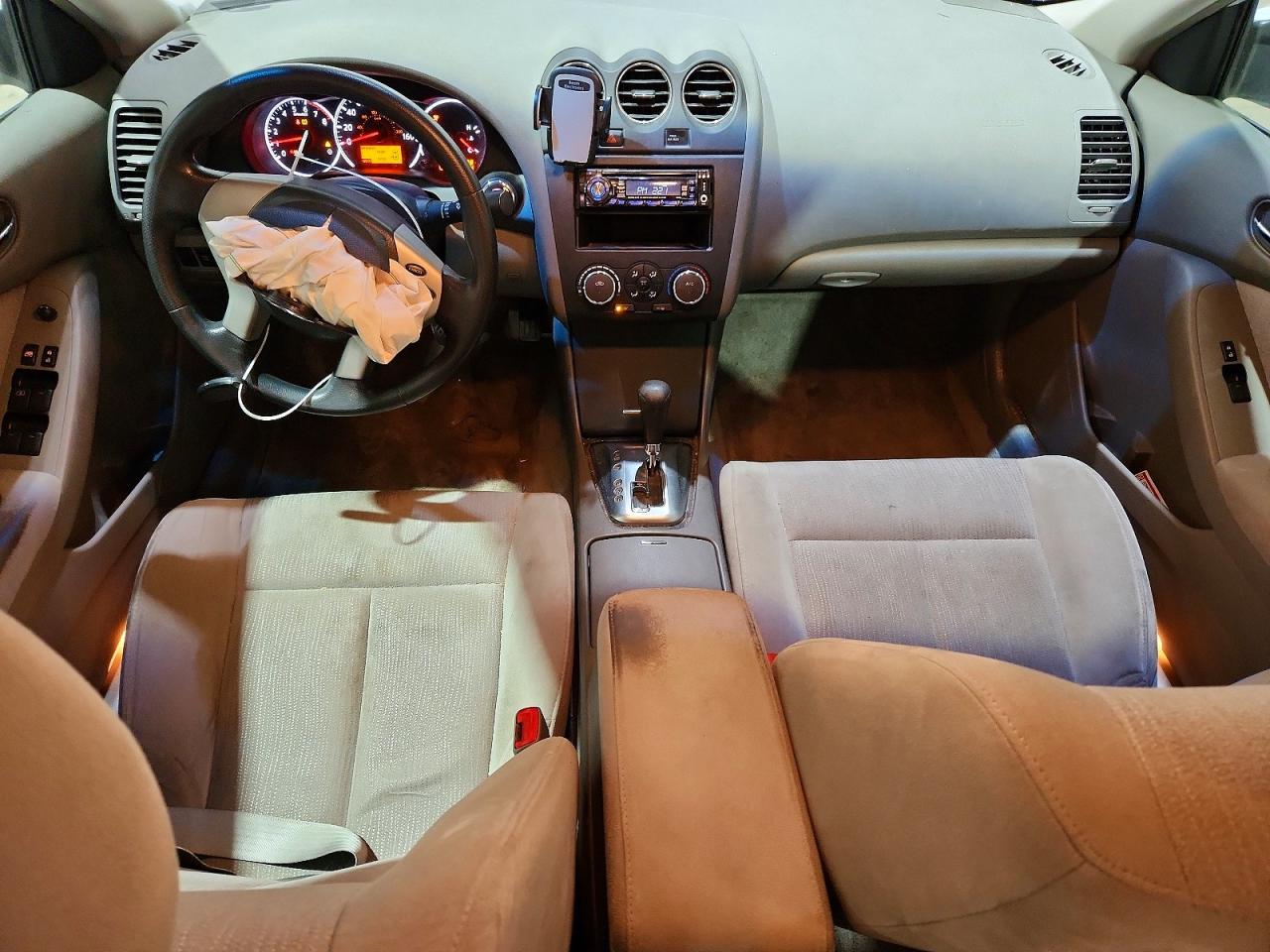 2010 NISSAN ALTIMA