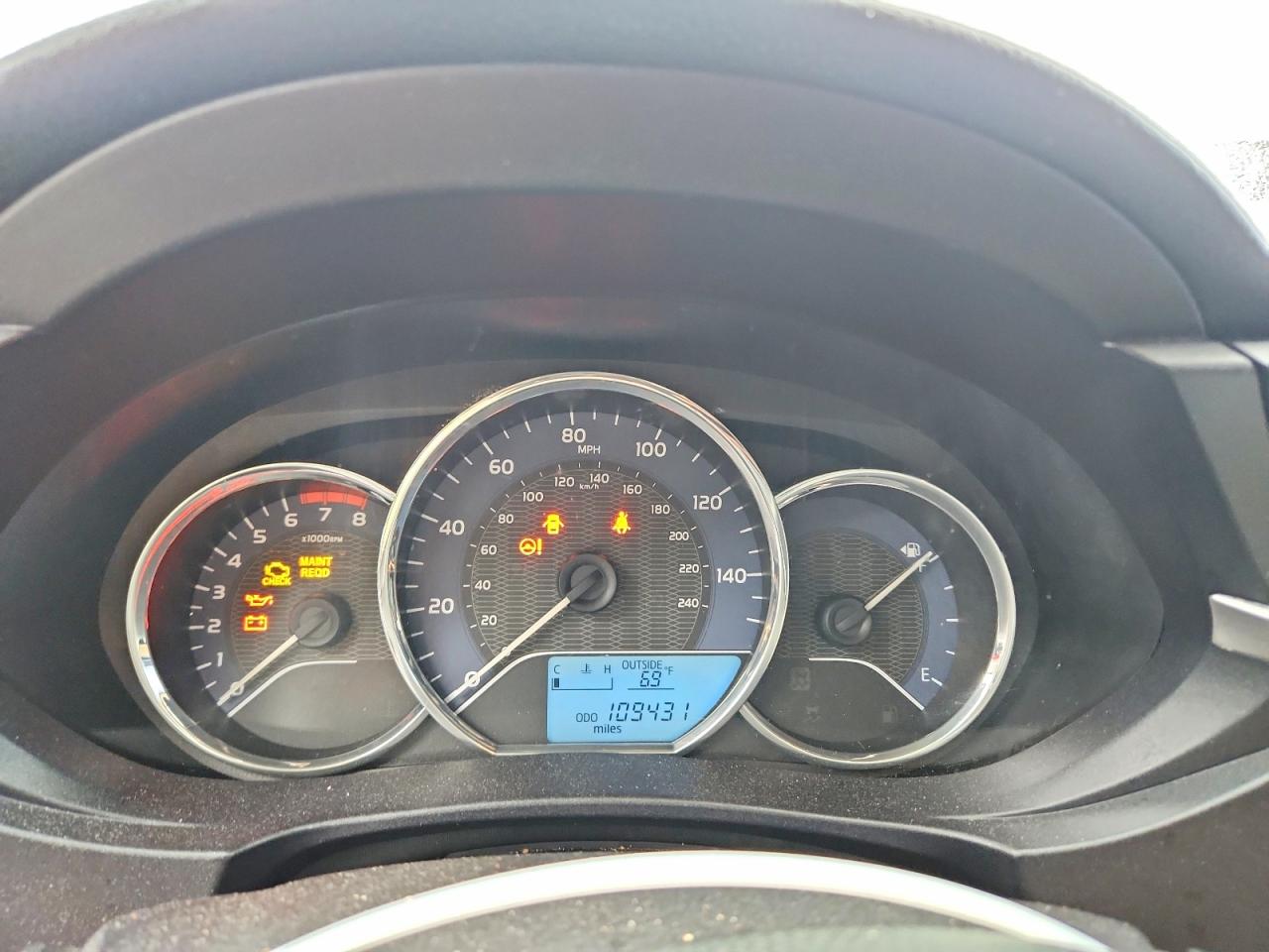 2015 TOYOTA COROLLA