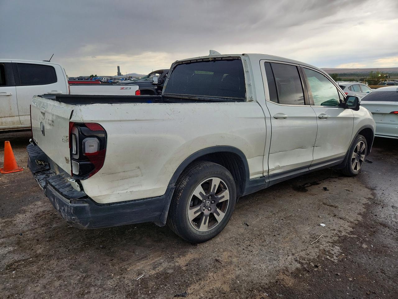 2017 HONDA RIDGELINE