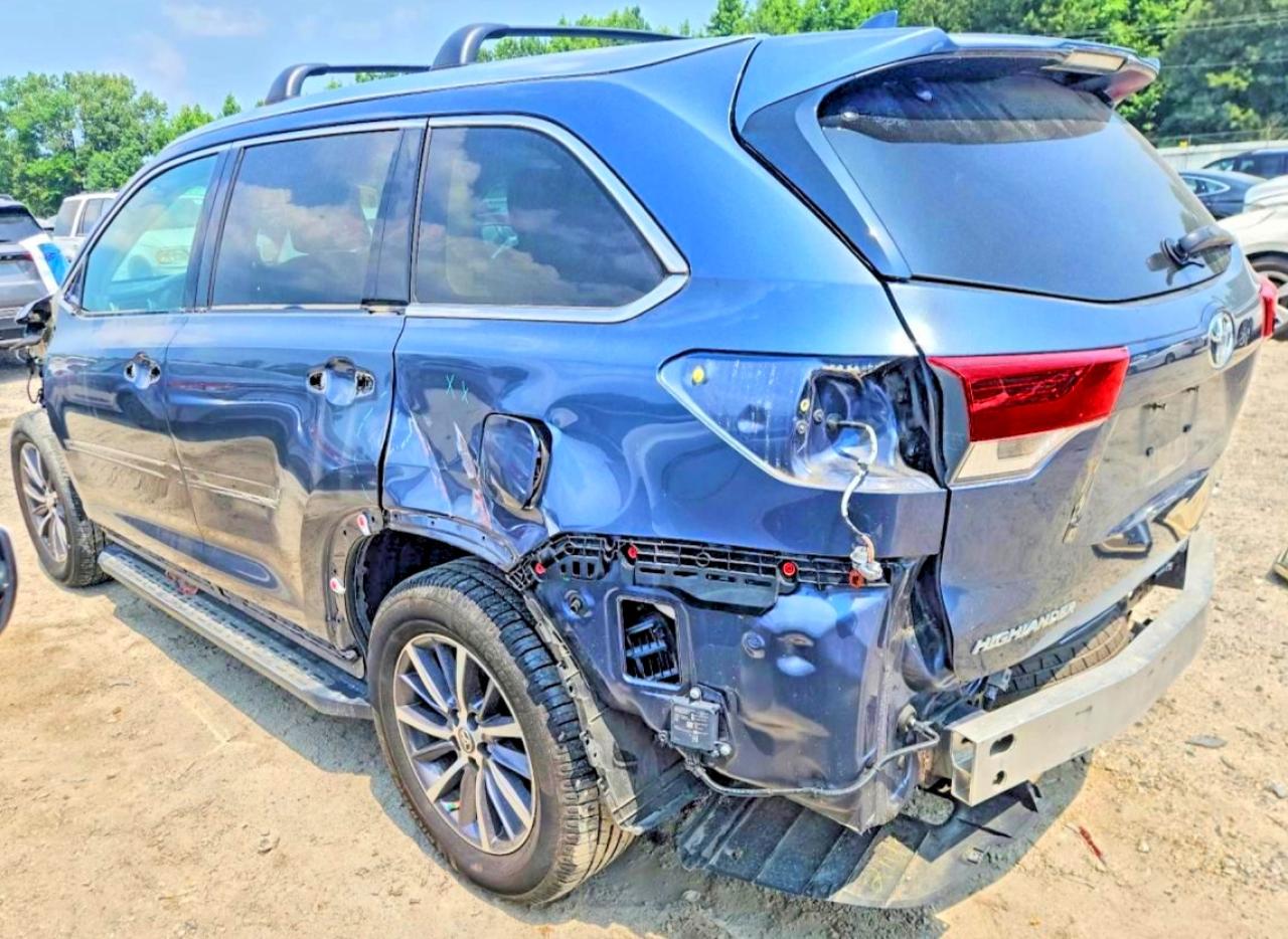 2019 TOYOTA HIGHLANDER