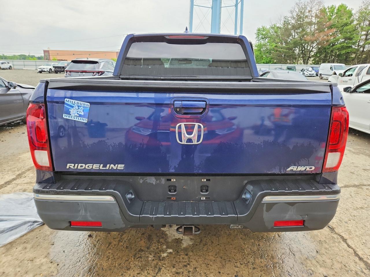 2017 HONDA RIDGELINE