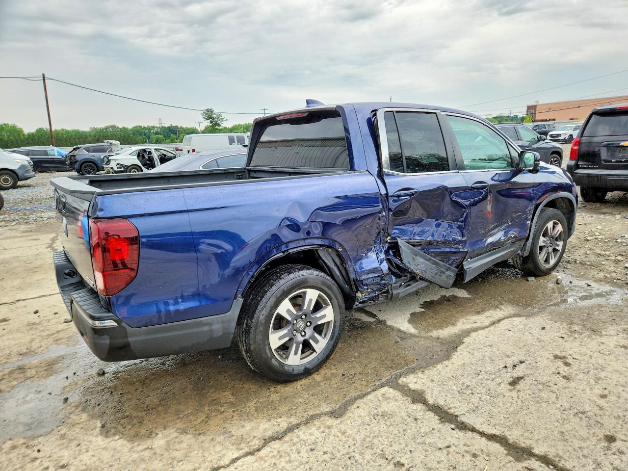 2017 HONDA RIDGELINE
