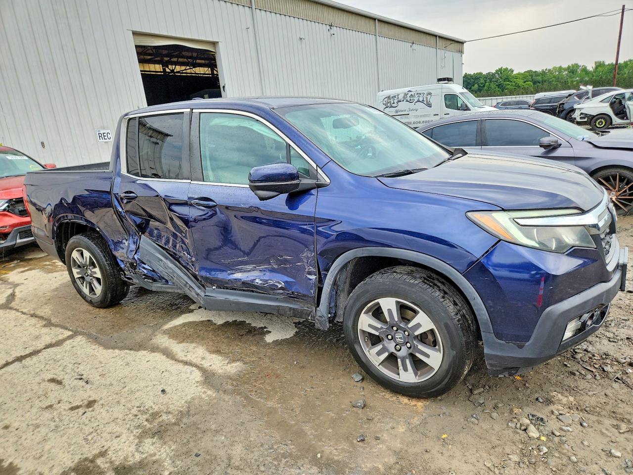 2017 HONDA RIDGELINE