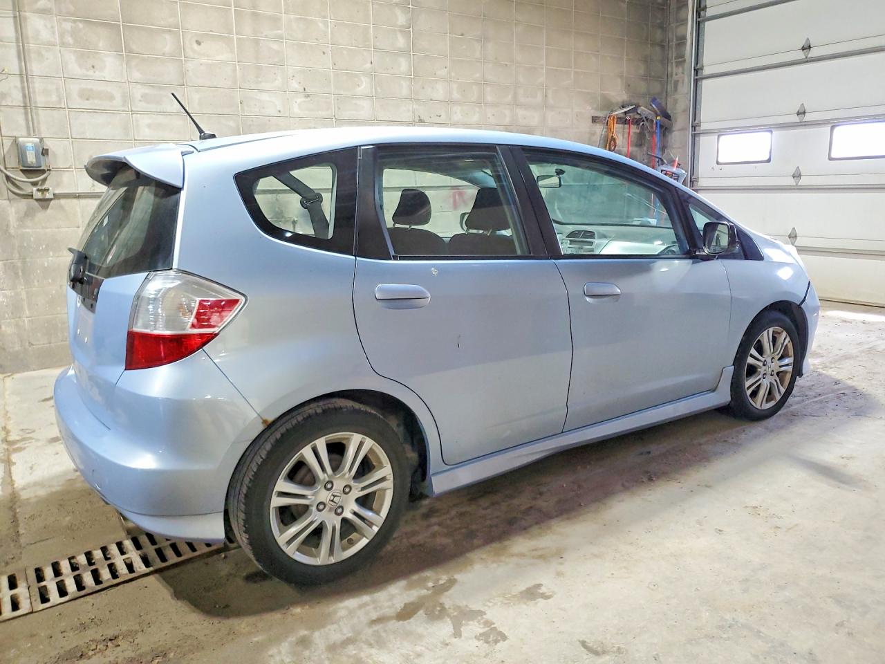 2010 HONDA FIT