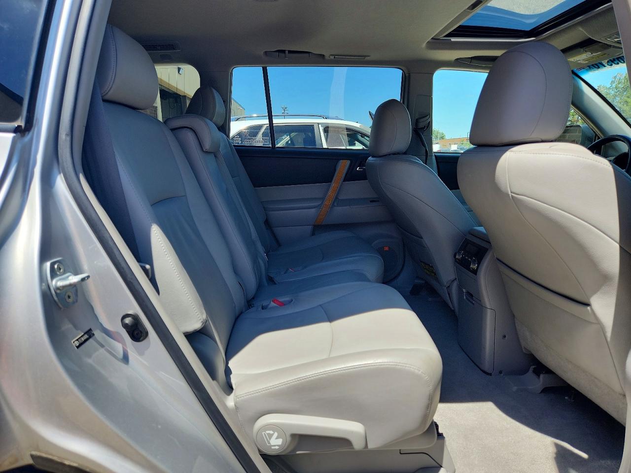 2008 TOYOTA HIGHLANDER