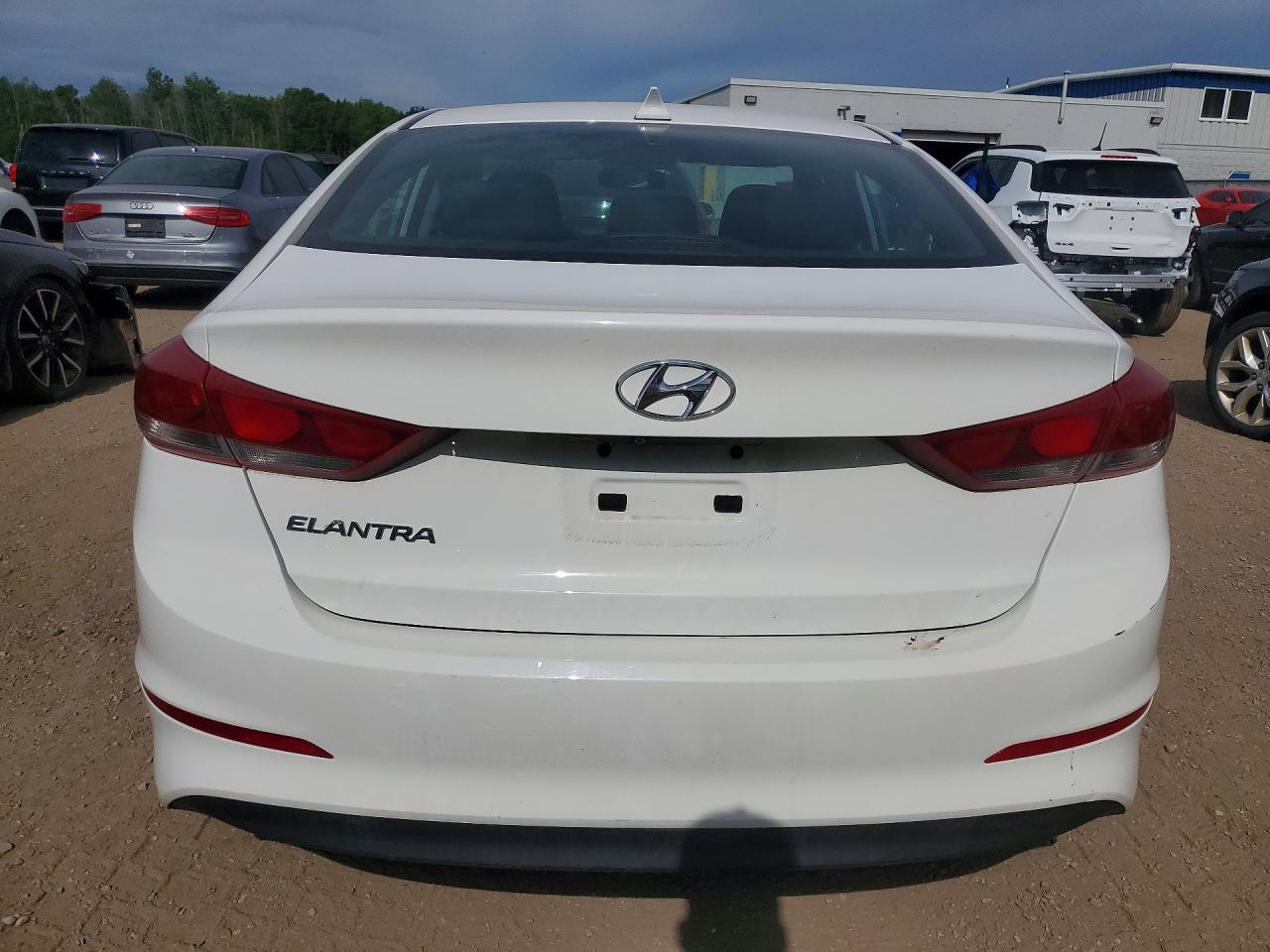 2017 HYUNDAI ELANTRA