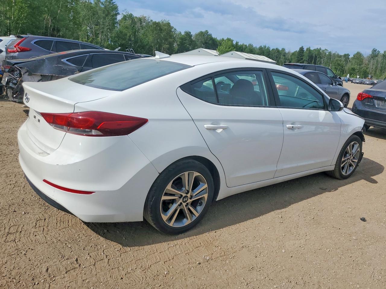 2017 HYUNDAI ELANTRA