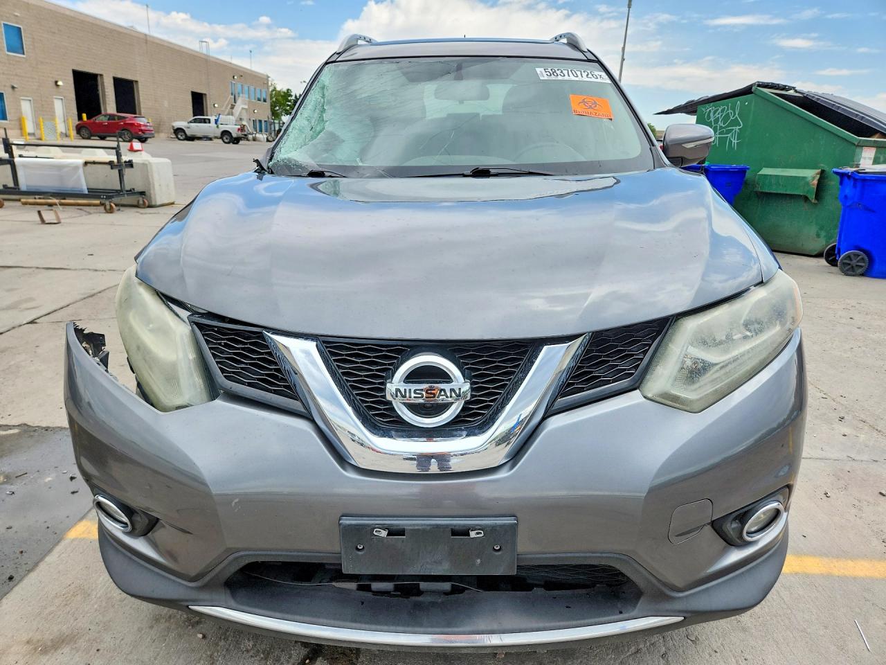 2015 NISSAN ROGUE