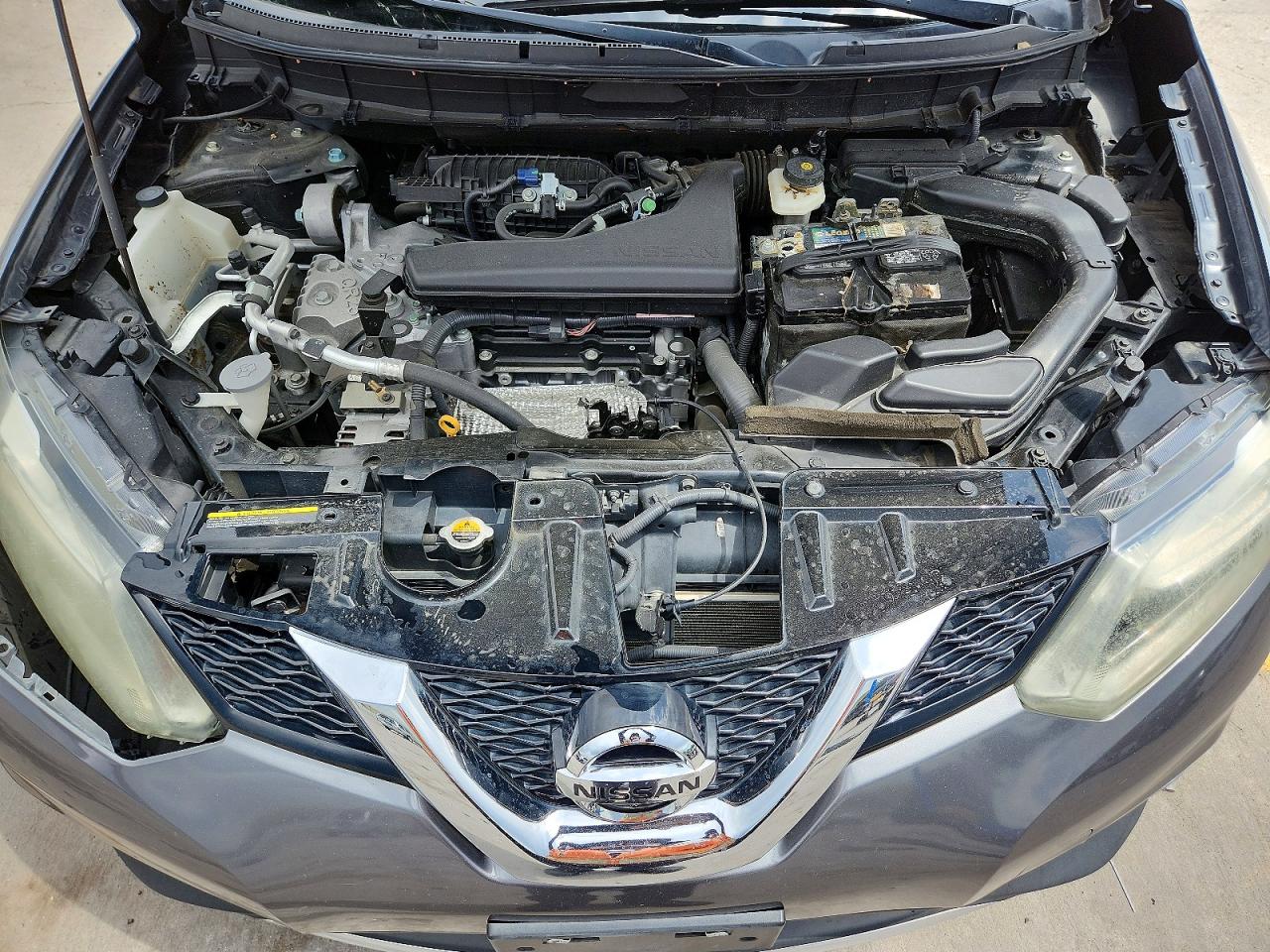 2015 NISSAN ROGUE