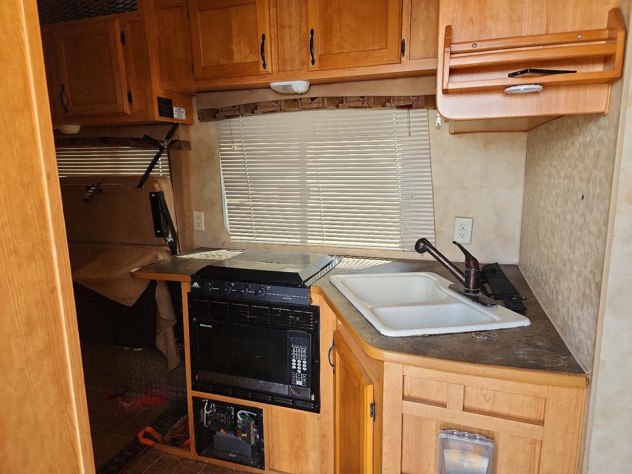 2009 EXTREME RV MEGA LITE