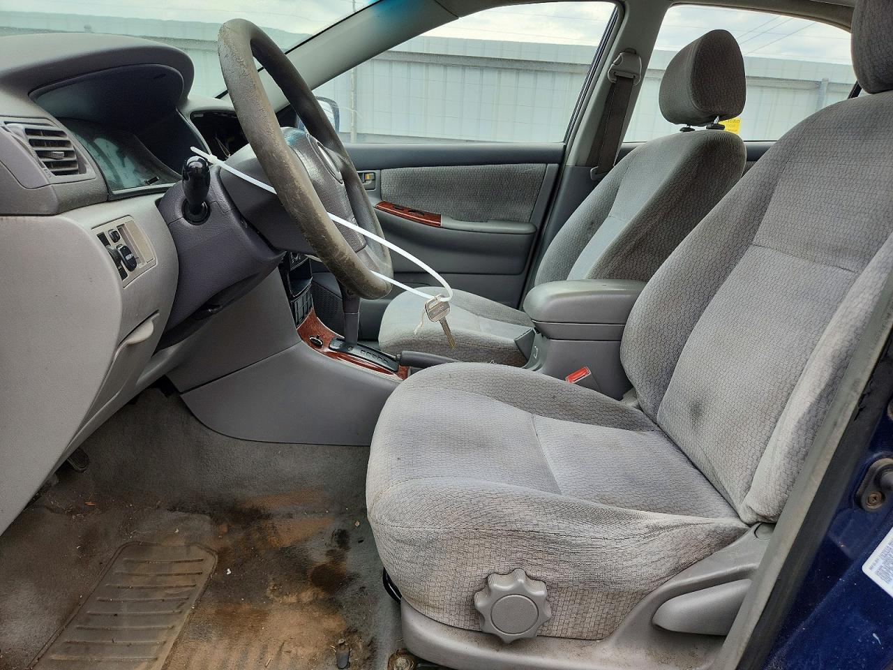 2003 TOYOTA COROLLA