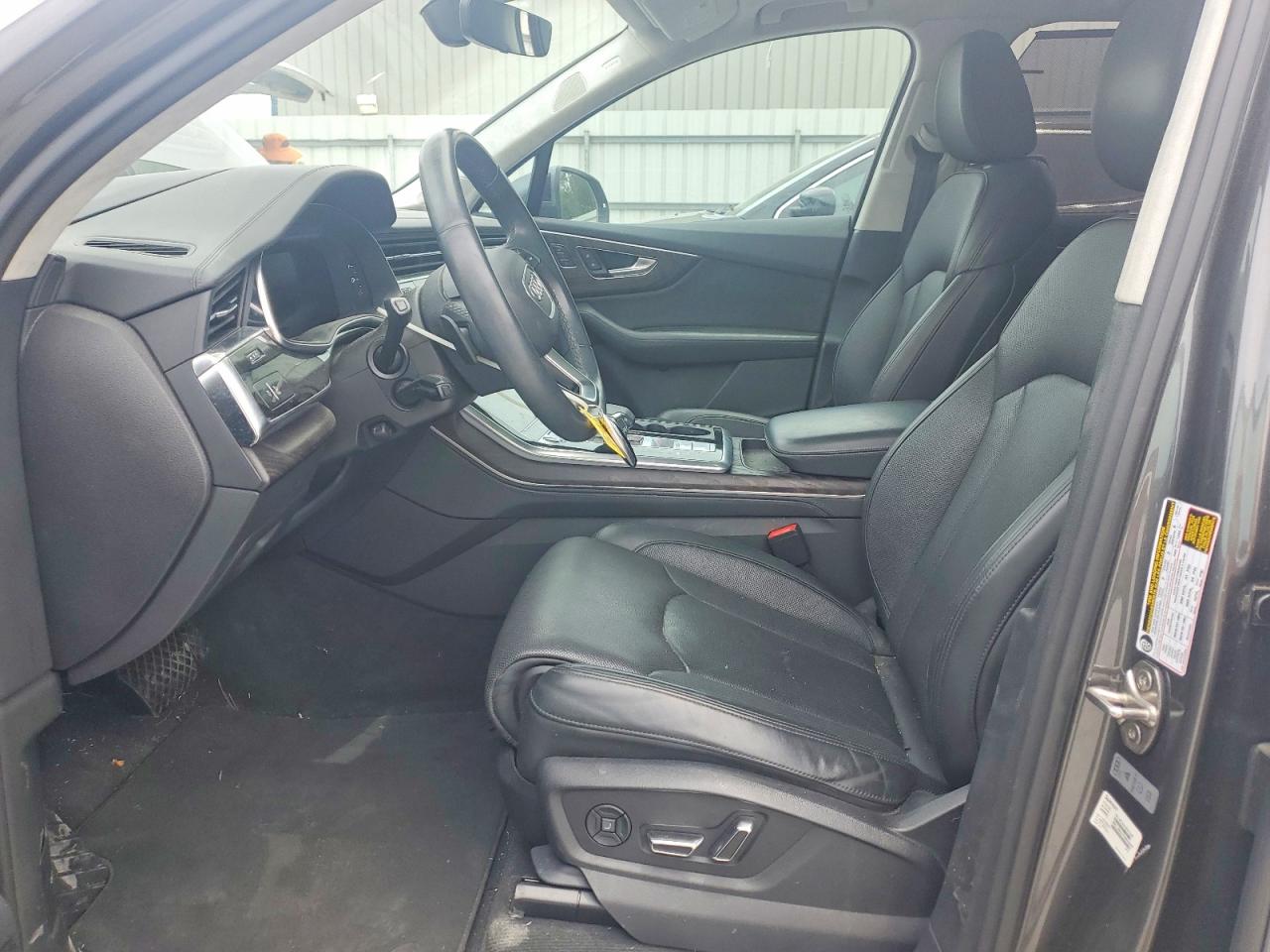 2021 AUDI Q7