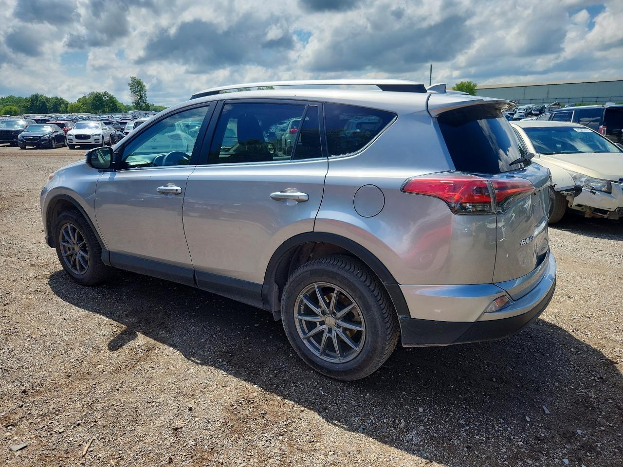 2016 TOYOTA RAV4