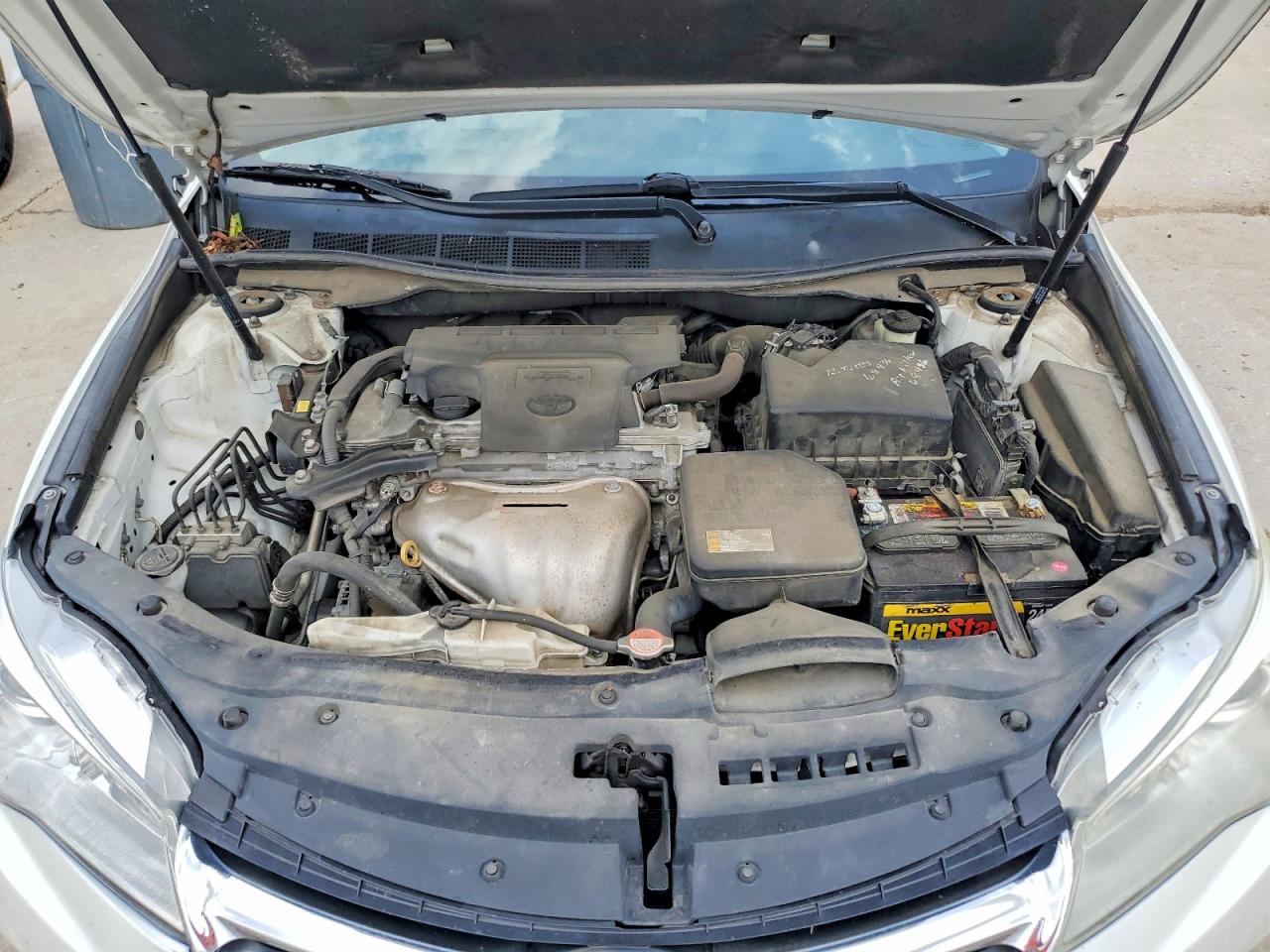 2016 TOYOTA CAMRY