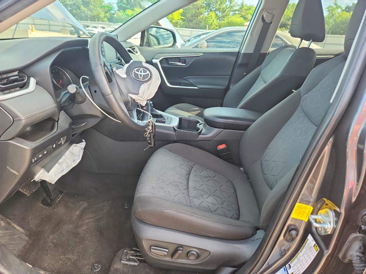 2022 TOYOTA RAV4