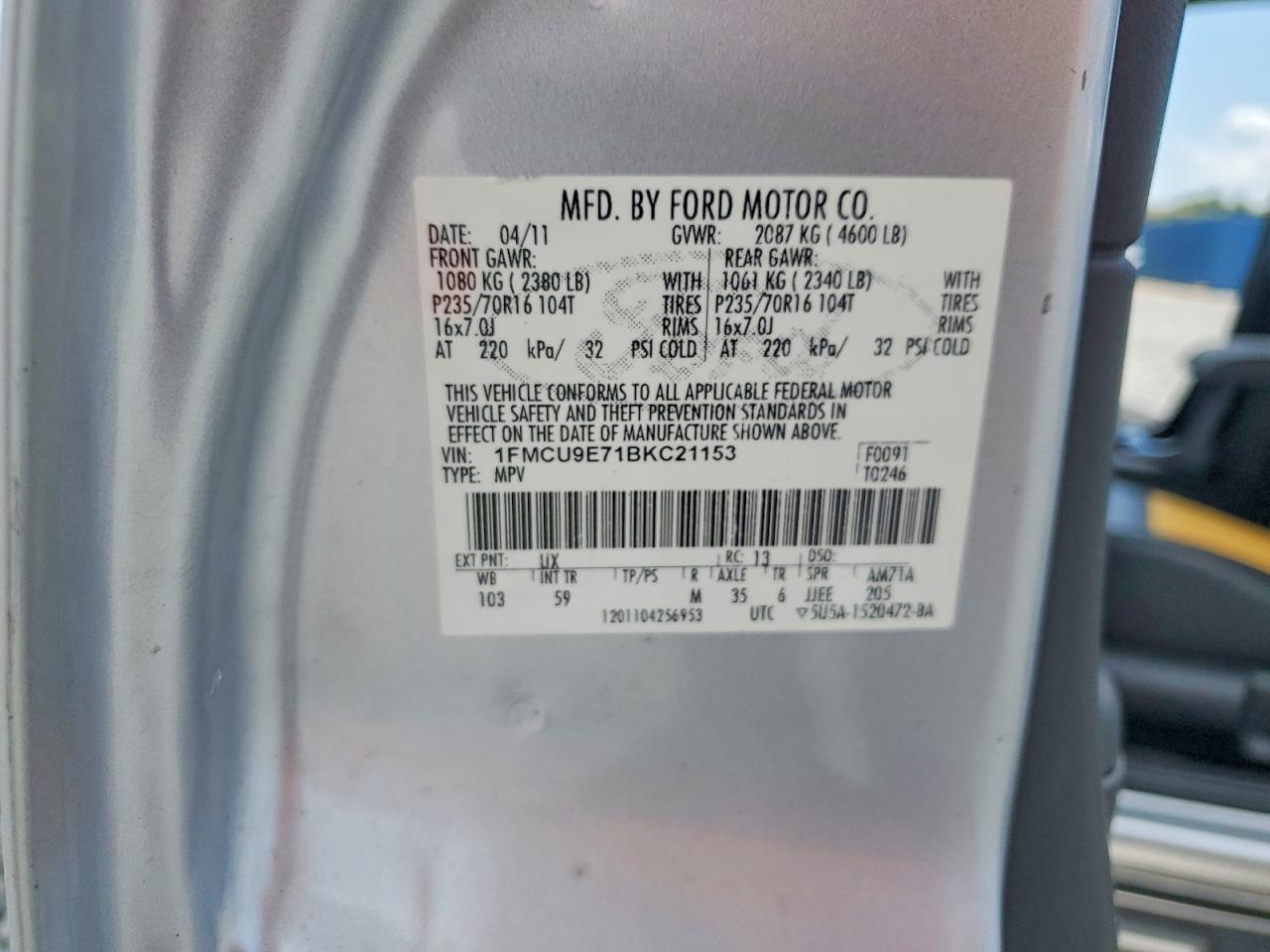 2011 FORD ESCAPE