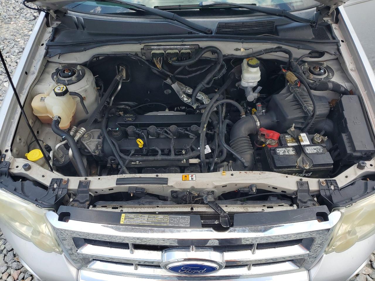 2011 FORD ESCAPE