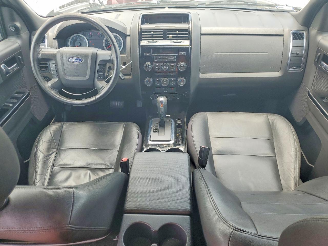 2011 FORD ESCAPE