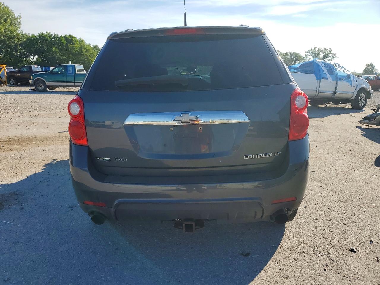 2011 CHEVROLET EQUINOX