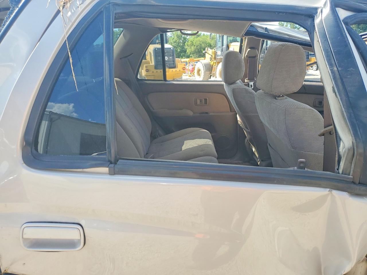 2000 TOYOTA 4RUNNER