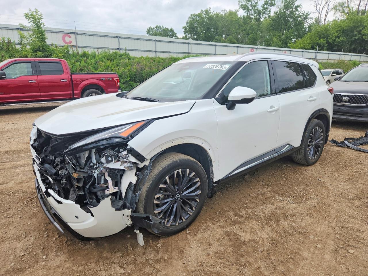 2025 NISSAN ROGUE