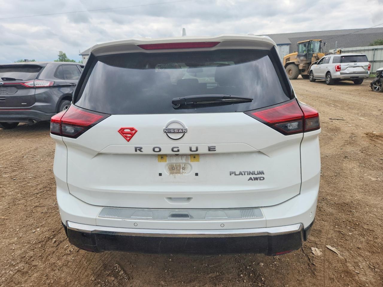 2025 NISSAN ROGUE