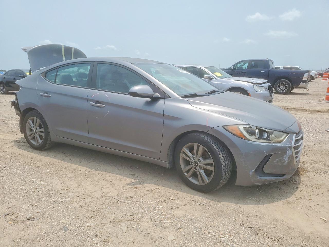 2018 HYUNDAI ELANTRA