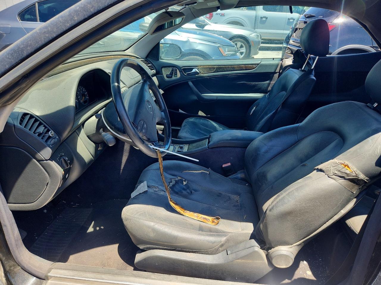 2001 MERCEDES-BENZ CLK-CLASS